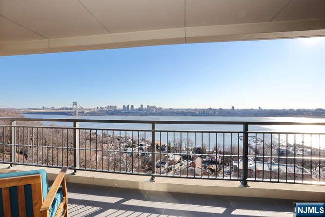 4 Horizon Road, Unit 1027 Fort Lee, NJ 07024 - Photo 5 of 38 a view of city from balcony