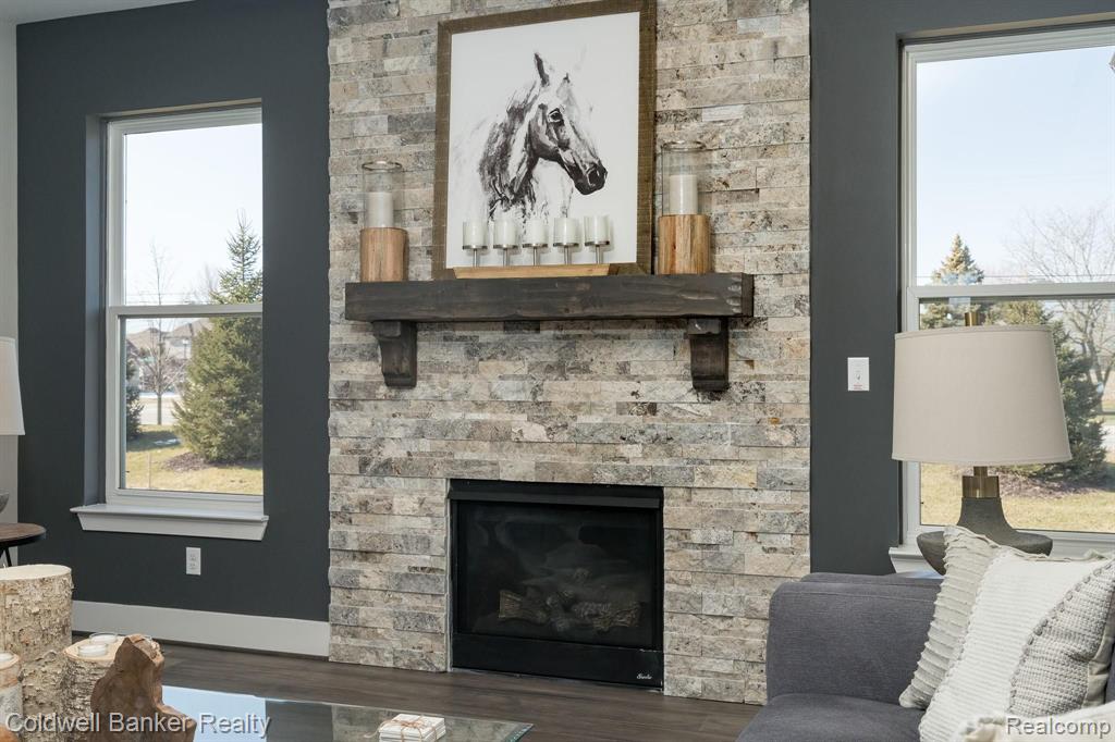 1060 Birkshire Ridge Rochester Hills, MI 48307 - Photo 9 of 35