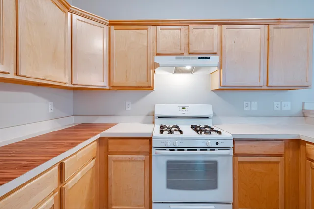 $232,000 | 29581 Trail Creek Drive, New Boston, MI 48164