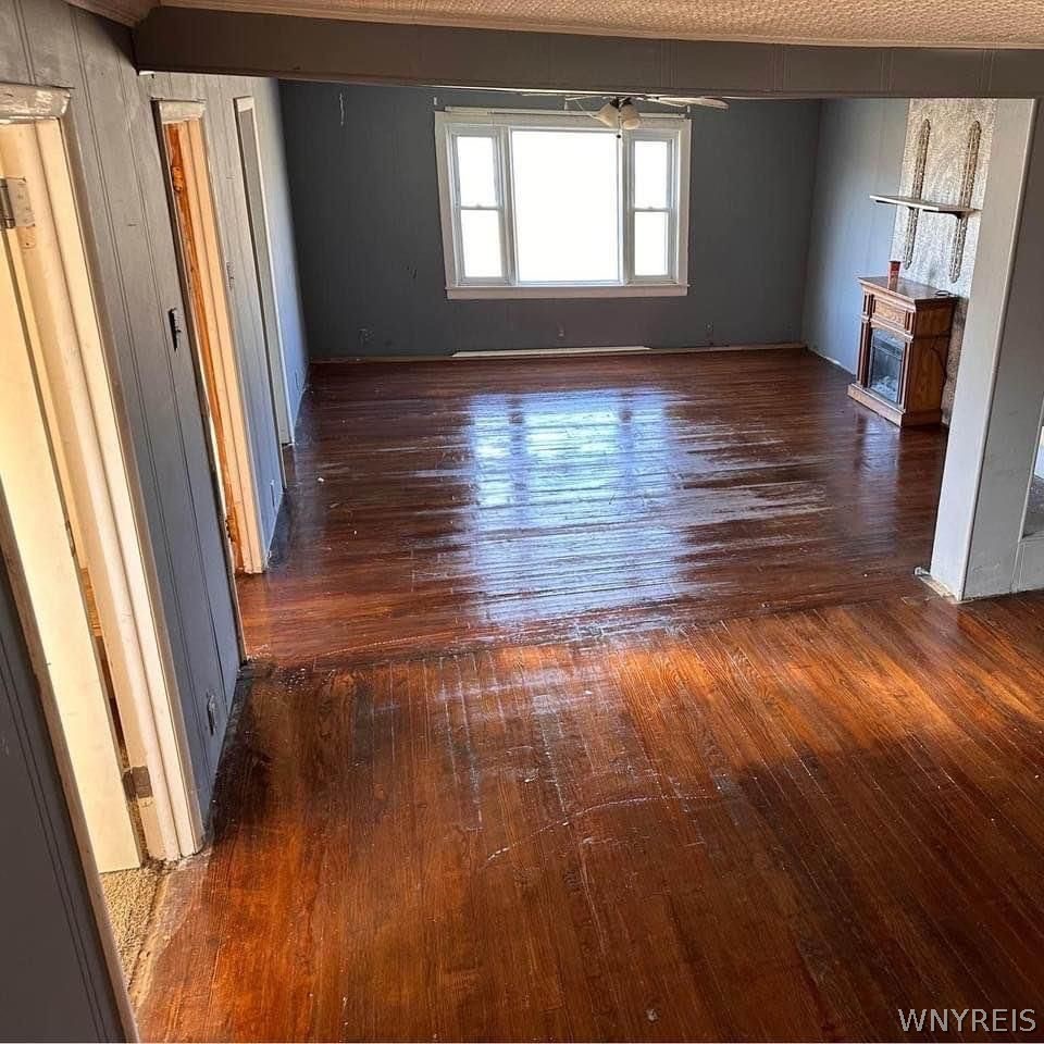 995 Exchange Street Buffalo, NY 14210 - Photo 4 of 6