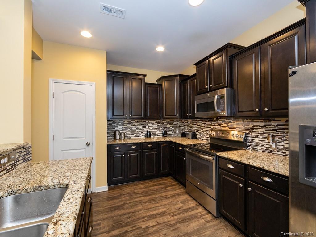 6512 Bluegill Road Charlotte, NC 28216 - Photo 21 of 47 Gallery Image 21
