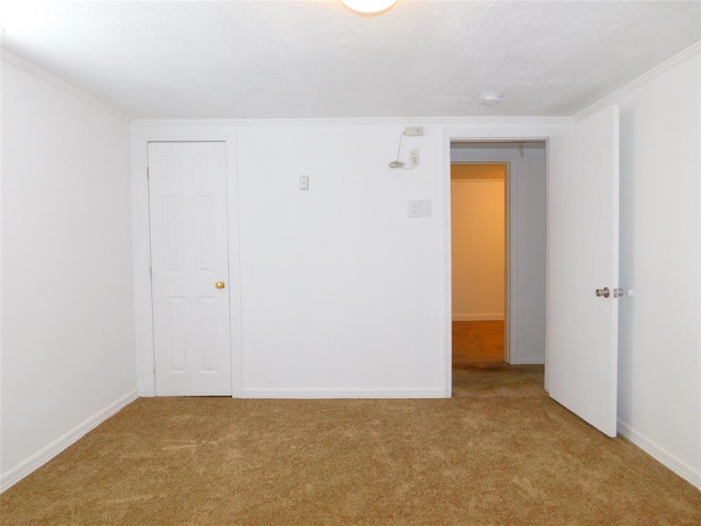 1007 West Collins Street Denton, TX 76201 - Photo 9 of 28