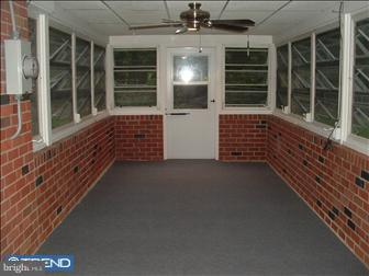606 Marshall Road Brookhaven, PA 19015 - Photo 5 of 9 View