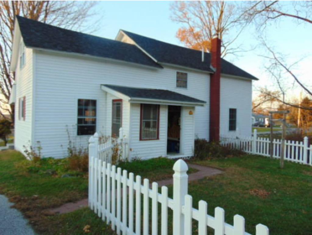 2382 Kellogg Road St. Albans Town, VT 05478 - Photo 4 of 31