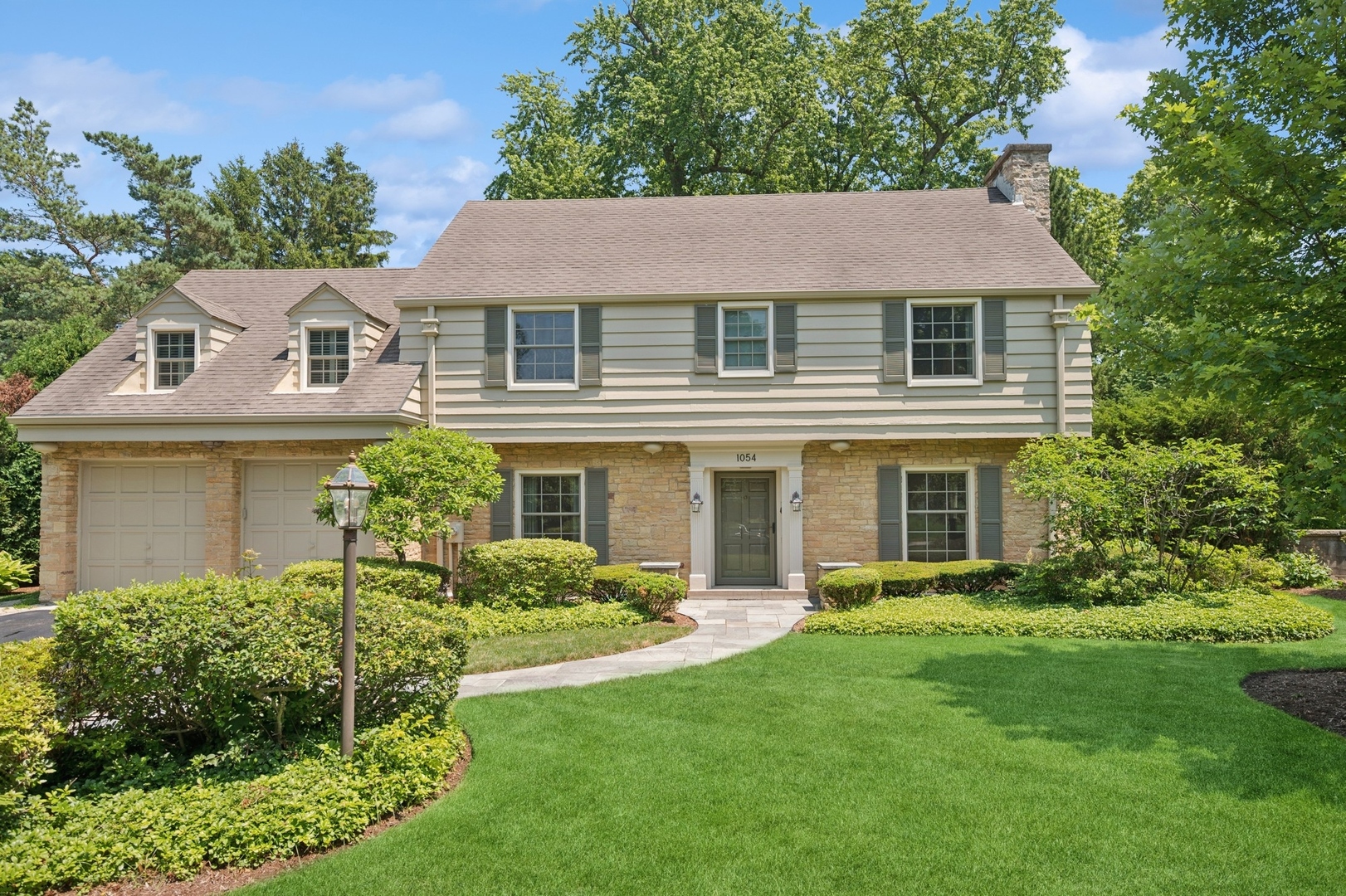1054 Seneca Road Wilmette, IL 60091 - Photo 1 of 49 Gallery Image 1