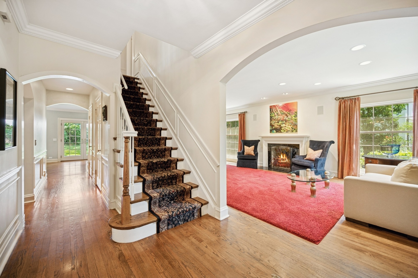 1054 Seneca Road Wilmette, IL 60091 - Photo 2 of 49 Gallery Image 2