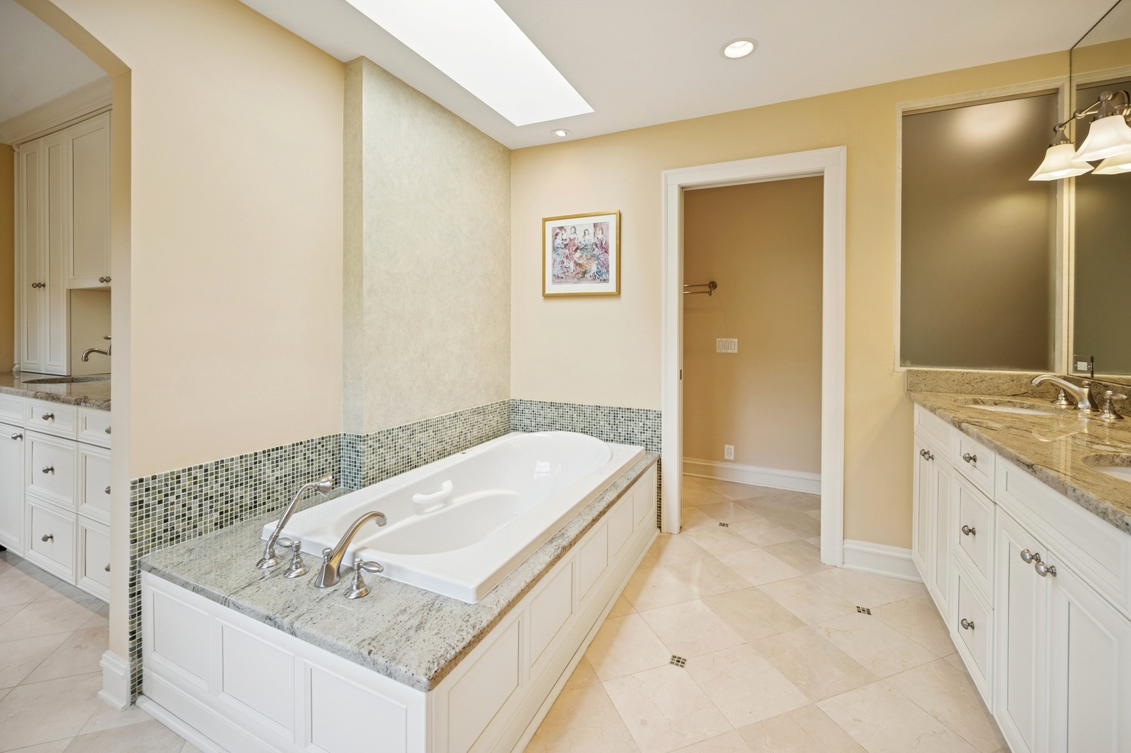 1054 Seneca Road Wilmette, IL 60091 - Photo 23 of 49 Gallery Image 23