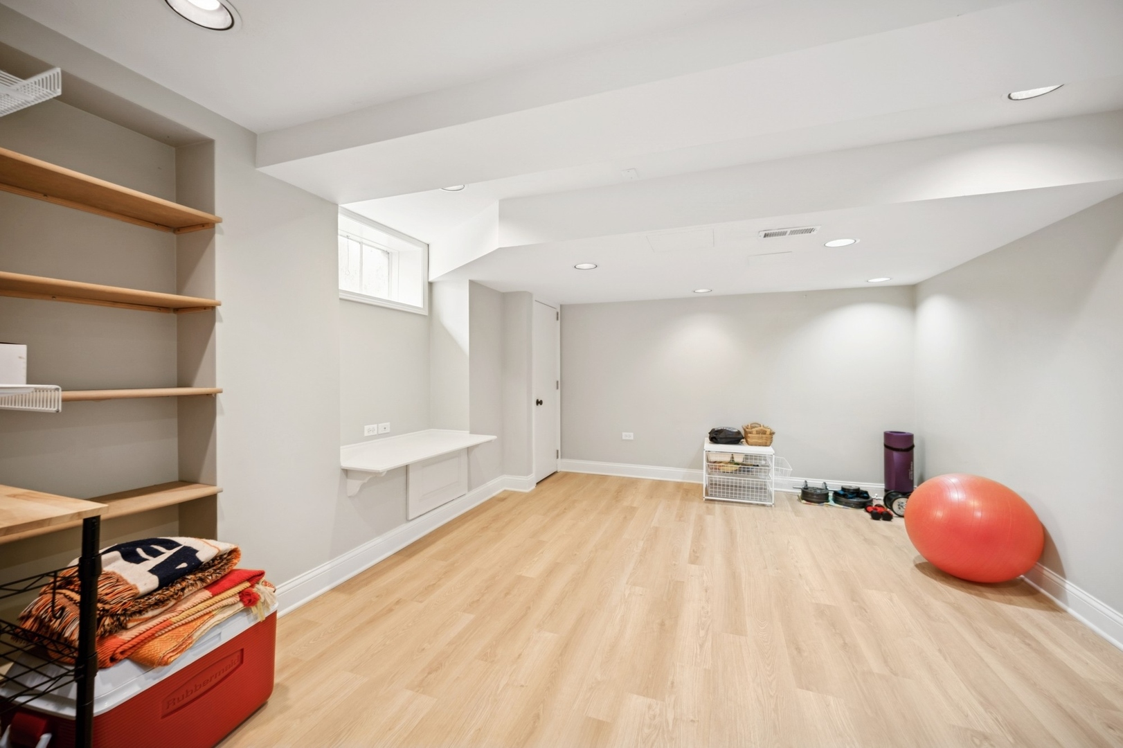 1054 Seneca Road Wilmette, IL 60091 - Photo 35 of 49 Gallery Image 35