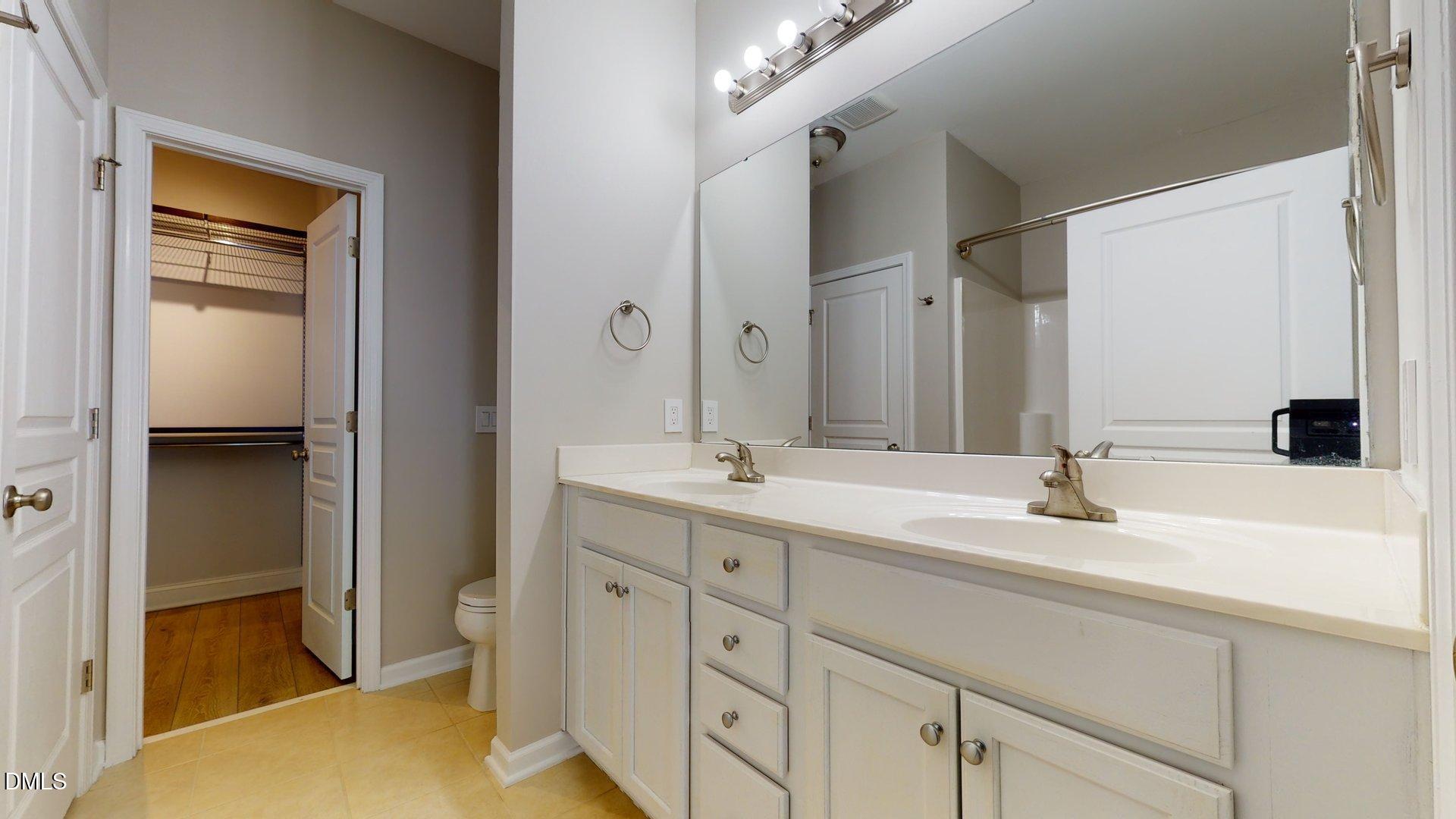 2503 Asher View Court Raleigh, NC 27606 - Photo 11 of 19 2503-Asher-View-Ct-Raleigh-NC-27606-0713