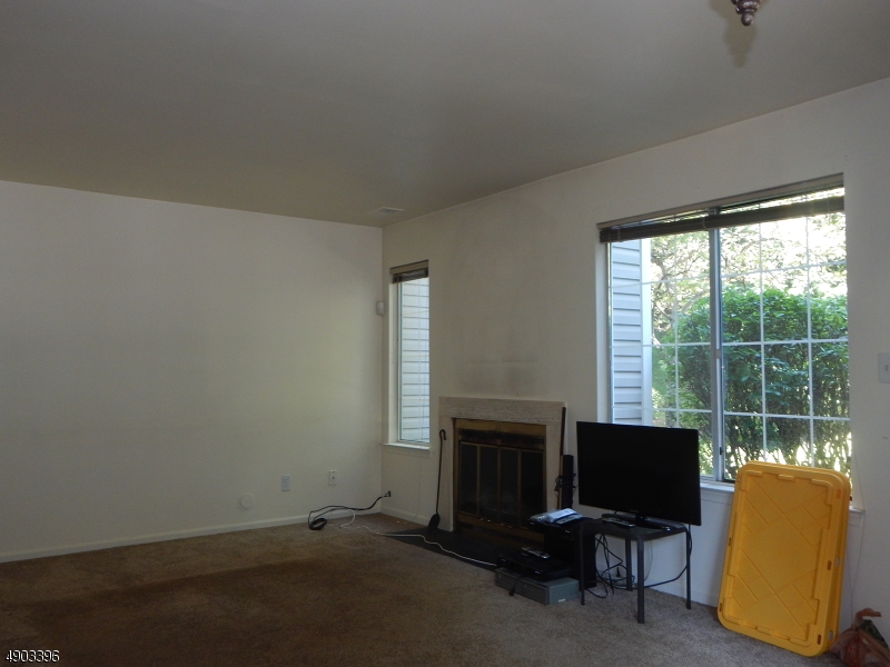9 Pendleton Court Bedminster, NJ 07921 - Photo 7 of 17