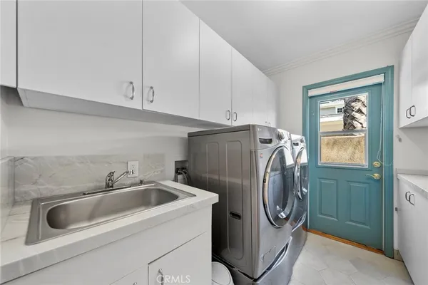 $1,775,000 | 5035 Greenbush Avenue, Sherman Oaks, CA 91423
