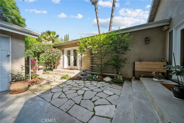 $1,775,000 | 5035 Greenbush Avenue, Sherman Oaks, CA 91423