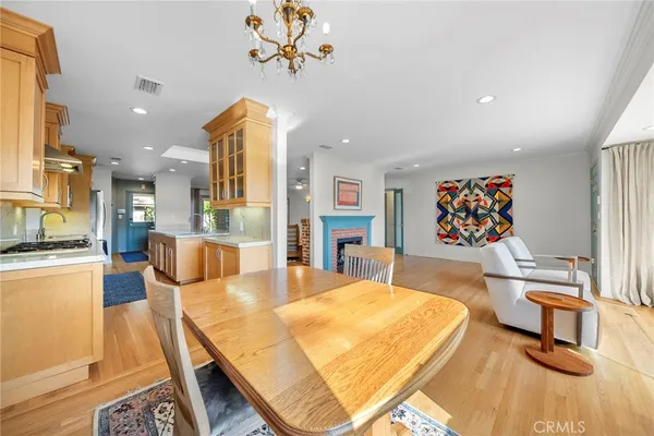 $1,775,000 | 5035 Greenbush Avenue, Sherman Oaks, CA 91423