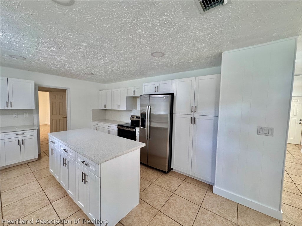 5920 Cherry Road Sebring, FL 33875 - Photo 16 of 41 Gallery Image 16