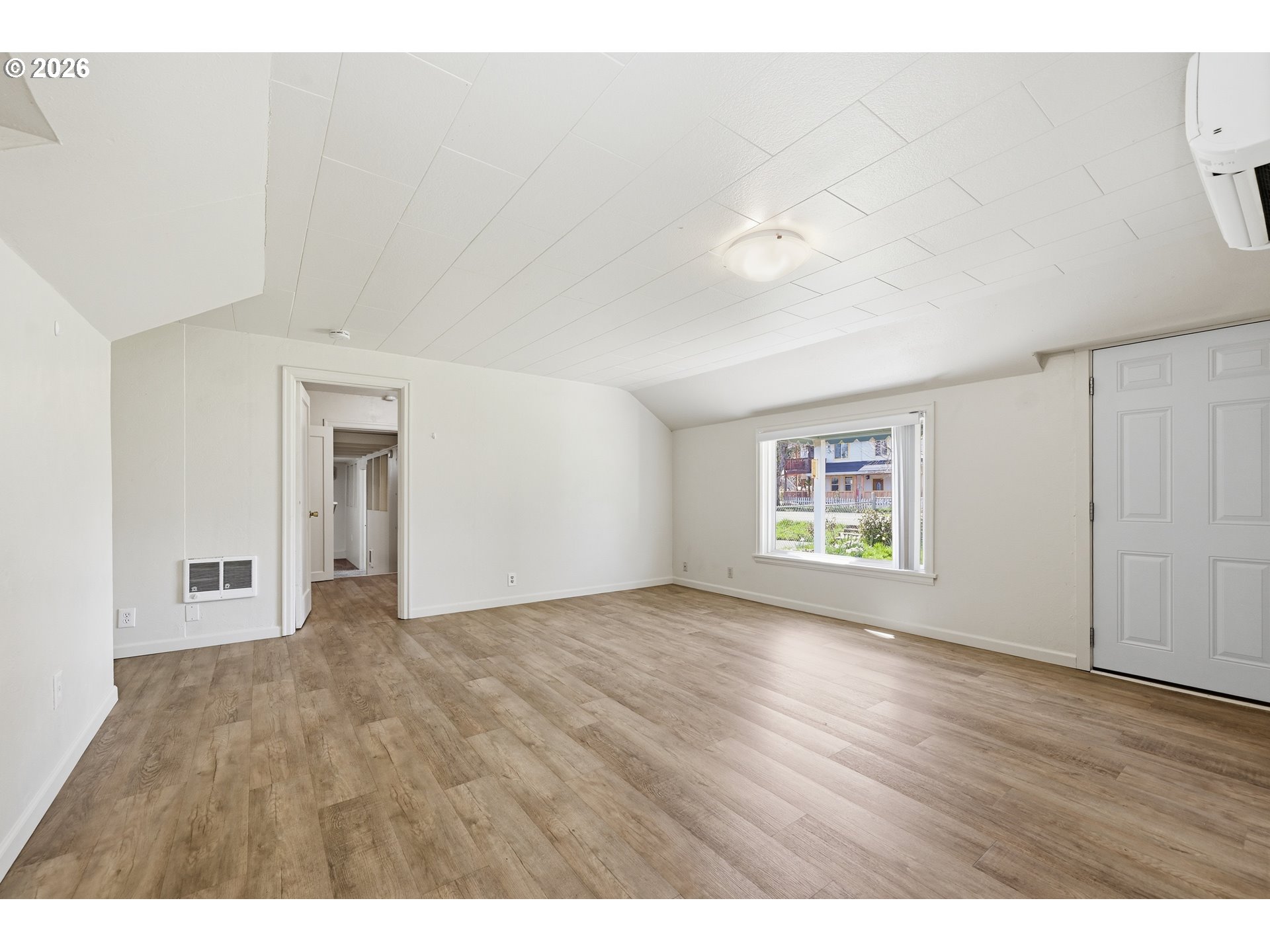2291 Norkenzie Road Eugene, OR 97401 - Photo 8 of 41