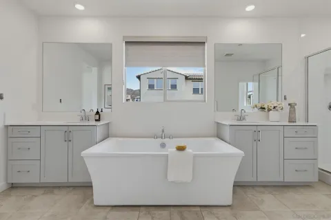 $1,069,900 | 1944 Kepler Court, Escondido, CA 92026