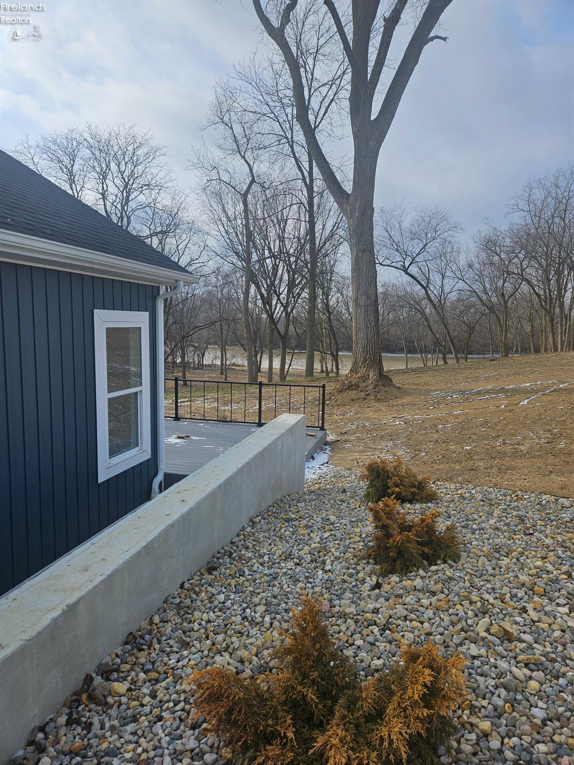 711 Bloom Road Fremont, OH 43420 - Photo 11 of 27 Gallery Image 11
