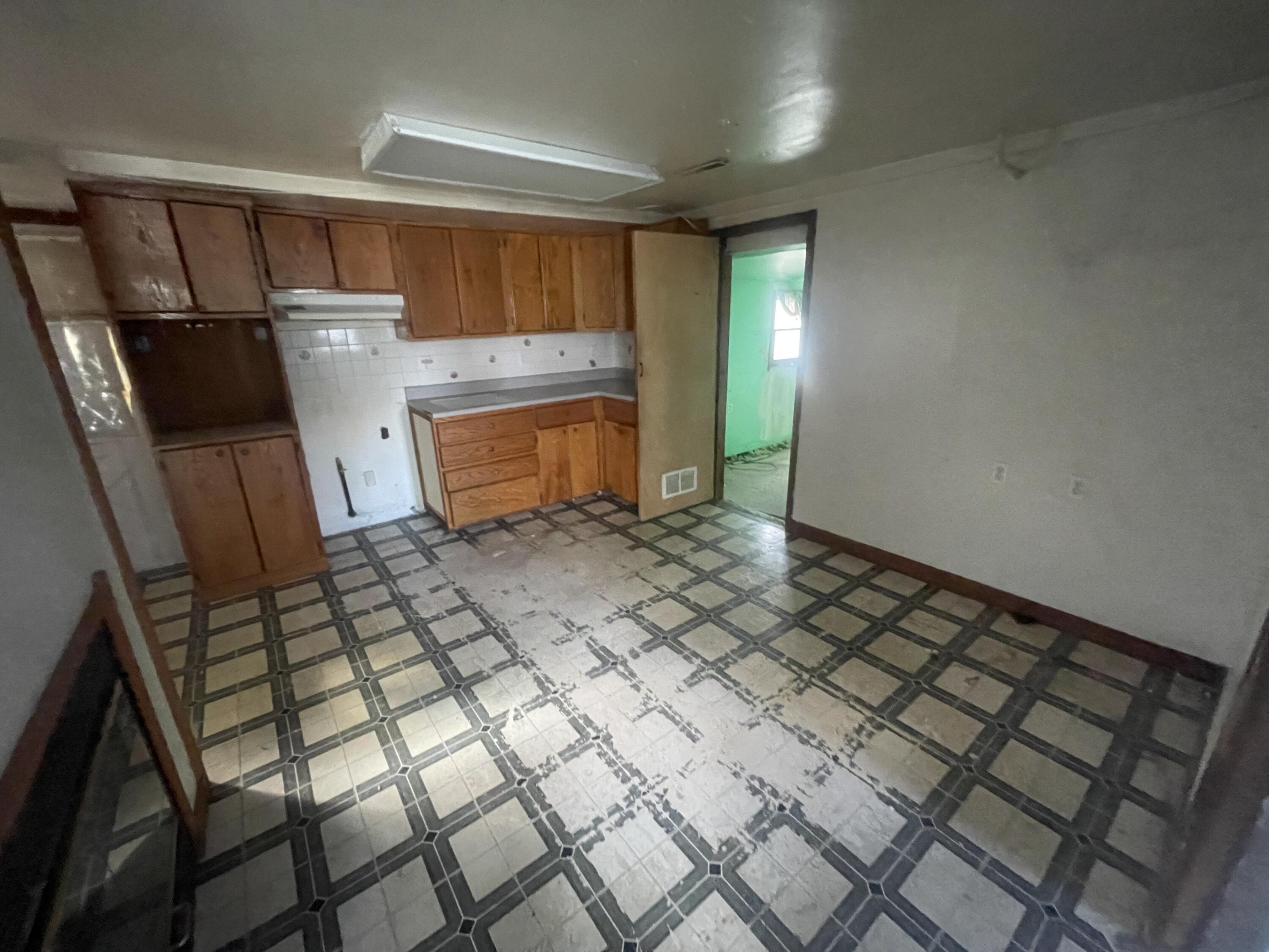 12812 Whitcomb Street Crown Point, IN 46307 - Photo 3 of 12 3000x2250