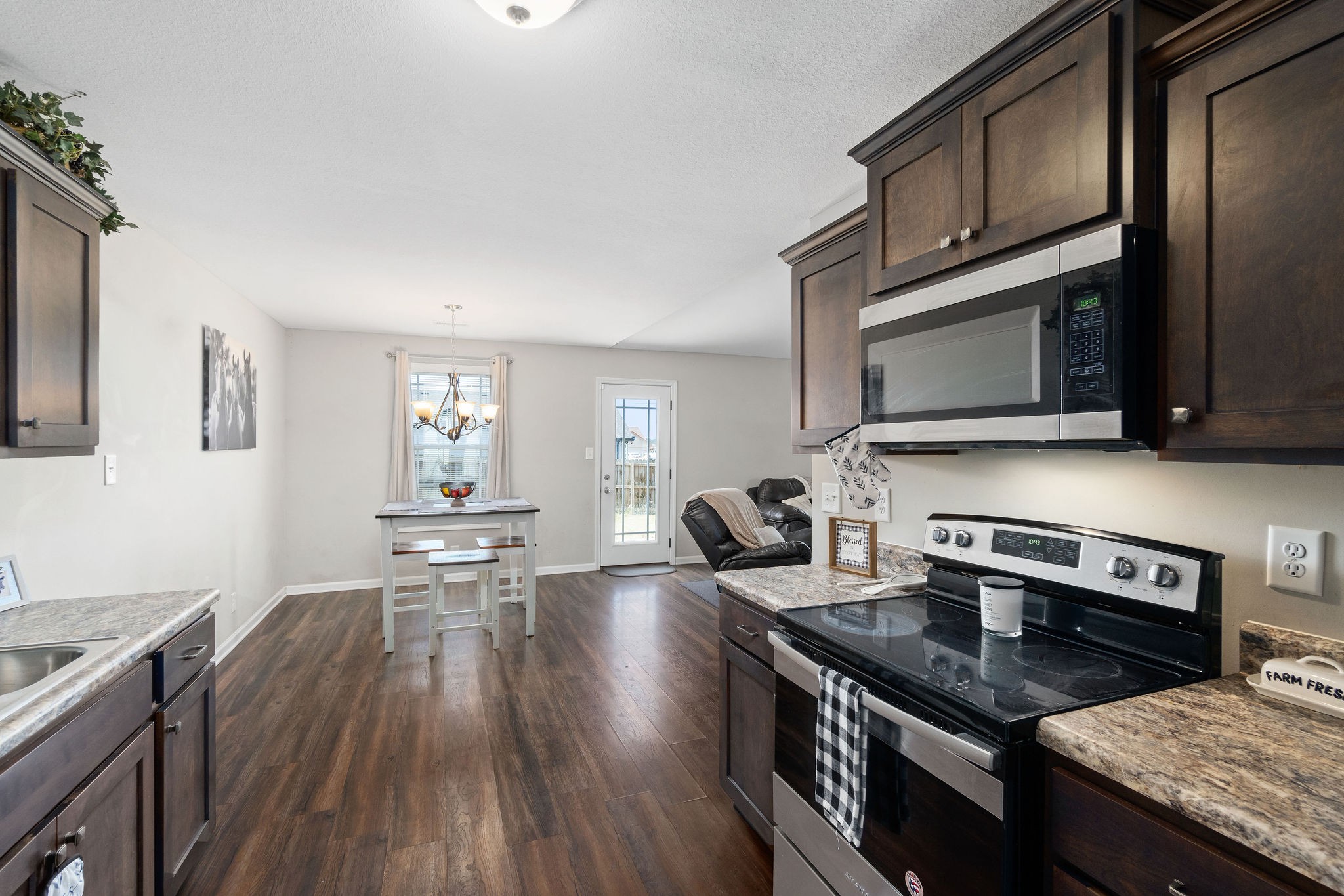 923 Hugh Hunter Road Oak Grove, KY 42262 - Photo 8 of 8 Gallery Image 8