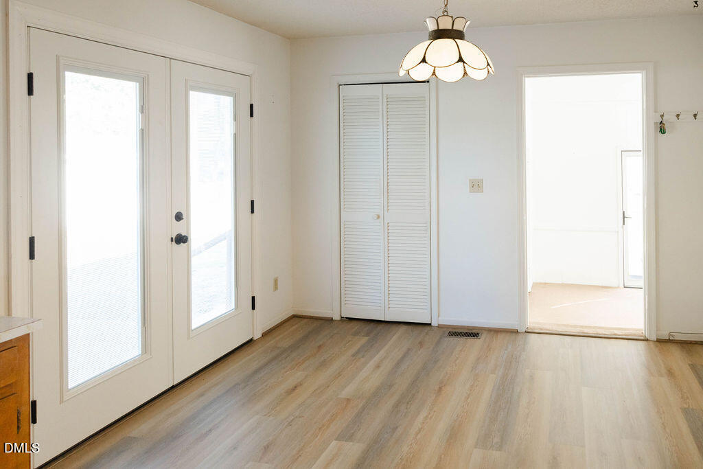 1612 Fairground Road Dunn, NC 28334 - Photo 13 of 52 Dining area