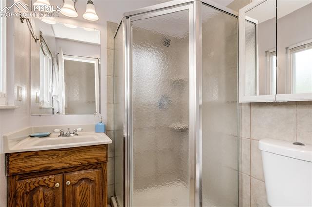 4810 Del Sol Road Colorado Springs, CO 80918 - Photo 16 of 30