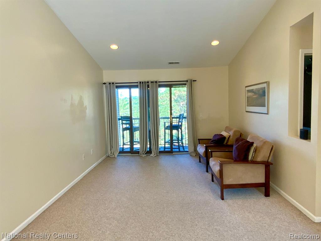 20830 Taft Road Northville, MI 48167 - Photo 4 of 26