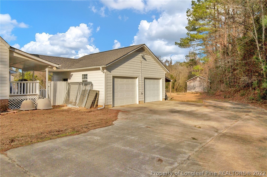 739 Lindsay Road Raeford, NC 28376 - Photo 3 of 34 Gallery Image 3