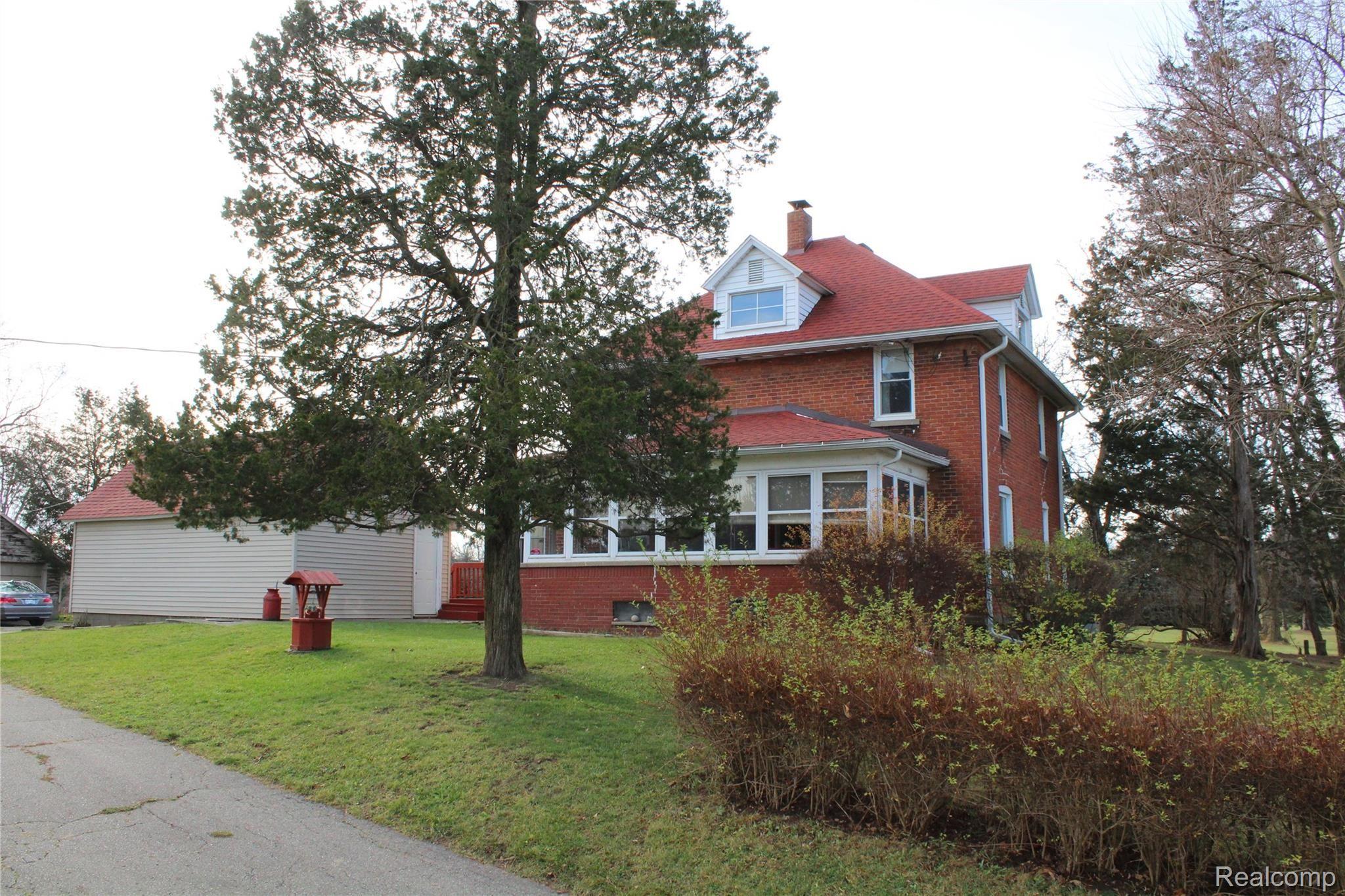 7203 Lahring Road Gaines, MI 48436 - Photo 1 of 42 IMG_5014.JPG