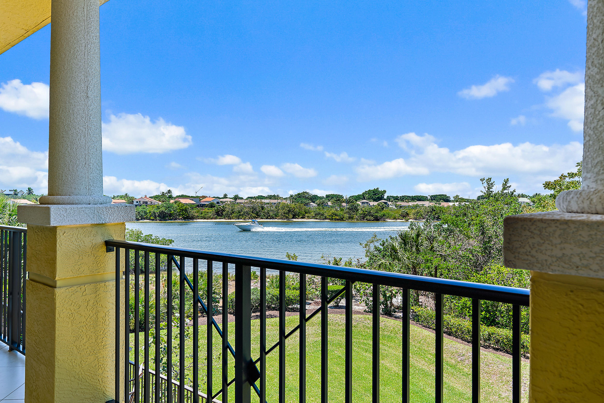 340 Highway 1, Unit 206 Jupiter, FL 33477 - Photo 16 of 23 340 S US Highway 1 Unit 206