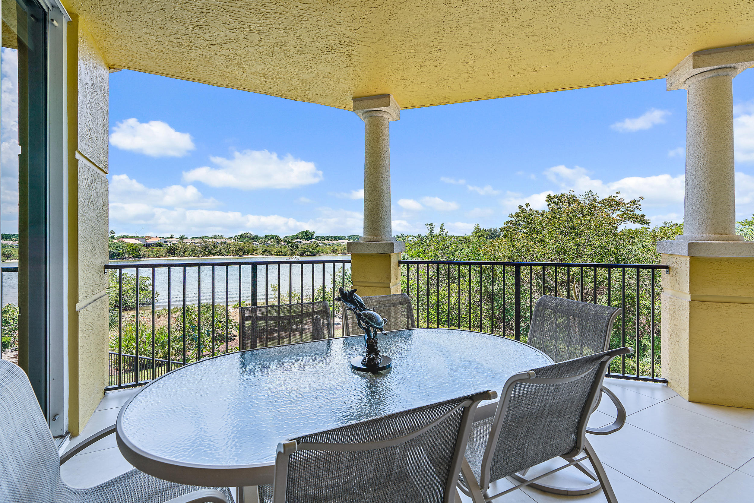 340 Highway 1, Unit 206 Jupiter, FL 33477 - Photo 17 of 23 340 S US Highway 1 #206-14