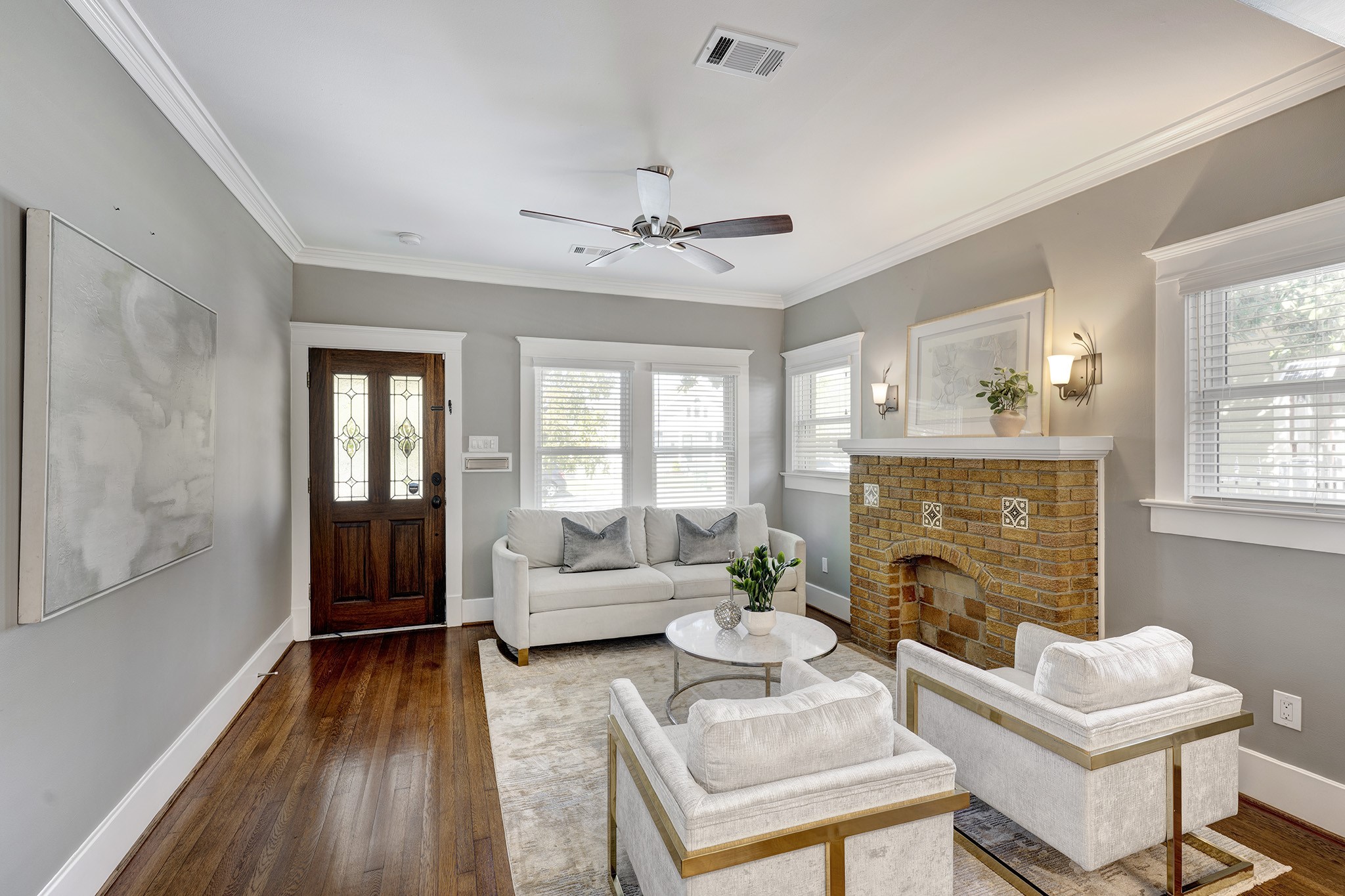 1314 Harvard Street Houston, TX 77008 - Photo 4 of 36 a living room with furniture and a fireplace