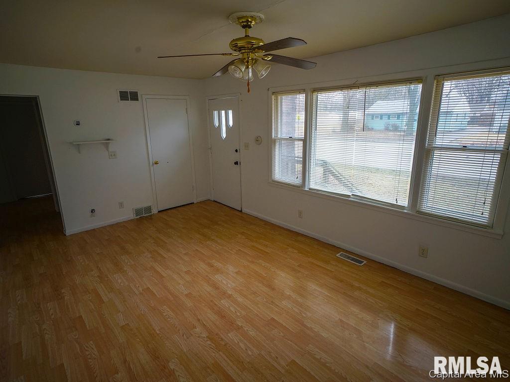 1637 North 19th Street Springfield, IL 62702 - Photo 4 of 9