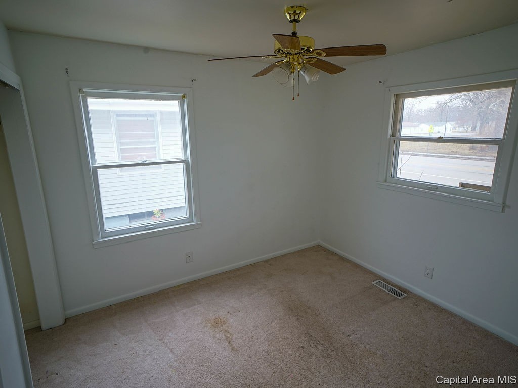 1637 North 19th Street Springfield, IL 62702 - Photo 8 of 9