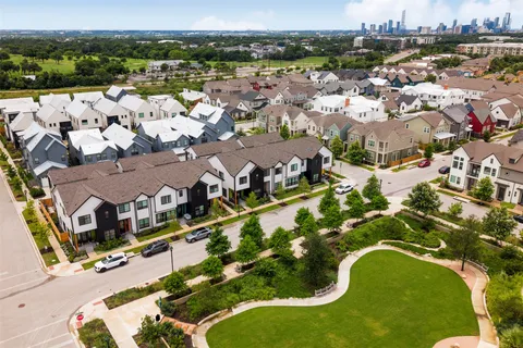 $1,050,000 | 3007 Chennault Street, Austin, TX 78723