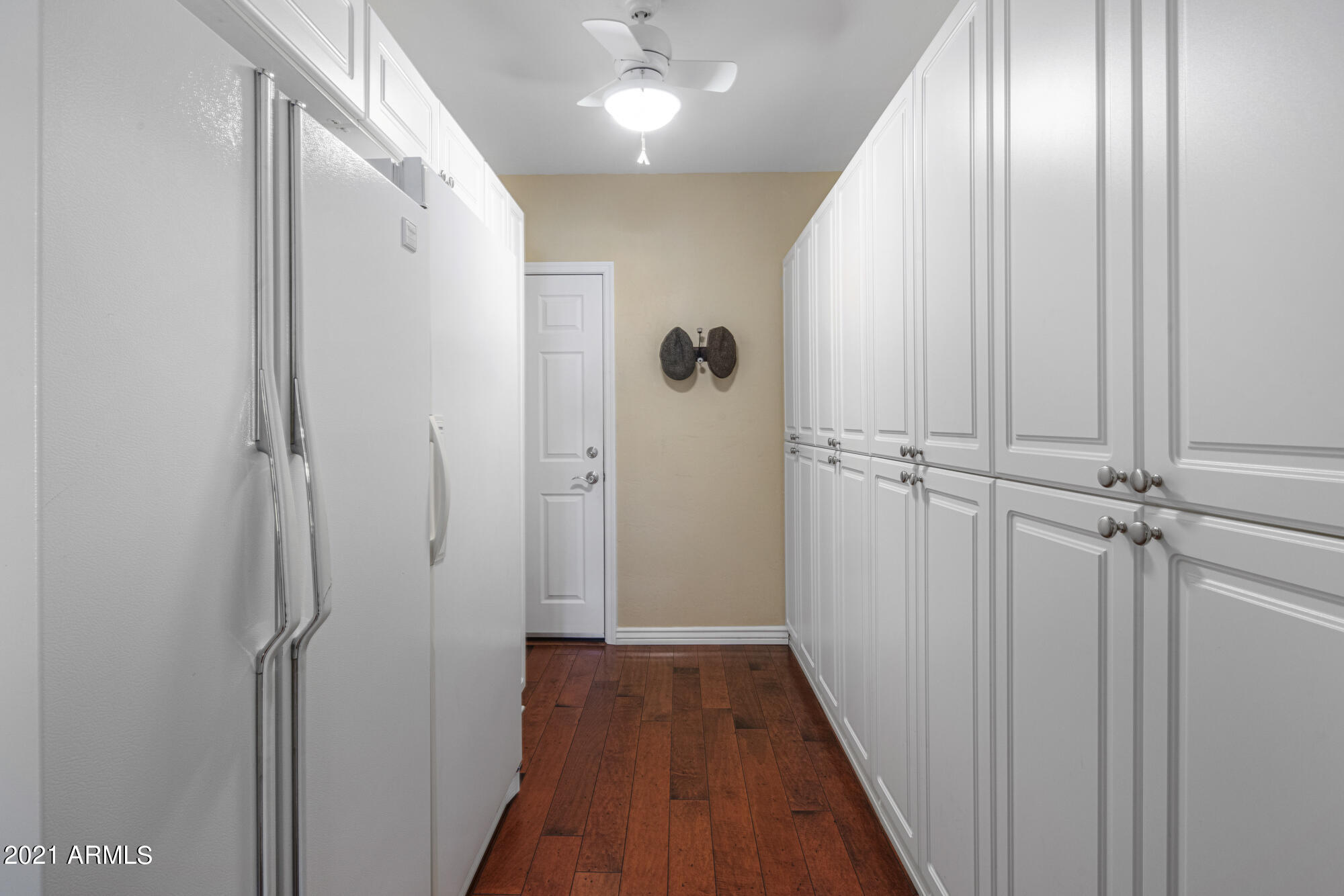 4442 East Camelback Road, Unit 162 Phoenix, AZ 85018 - Photo 19 of 45 Pantry and tons of storage