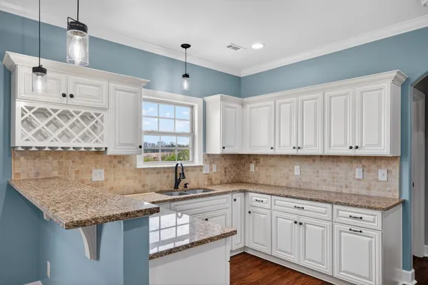 $459,900 | 100 Emma Drive, Portland, TN 37148