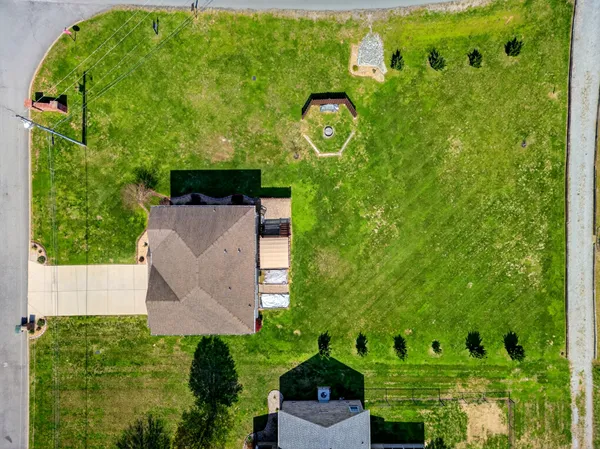 $459,900 | 100 Emma Drive, Portland, TN 37148