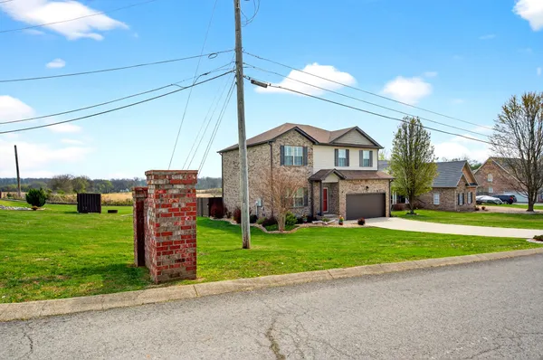 $459,900 | 100 Emma Drive, Portland, TN 37148