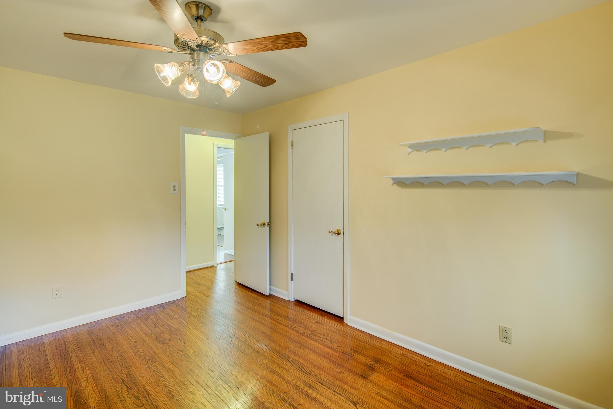 105 Antietam Road Cherry Hill, NJ 08034 - Photo 21 of 27 Gallery Image 21
