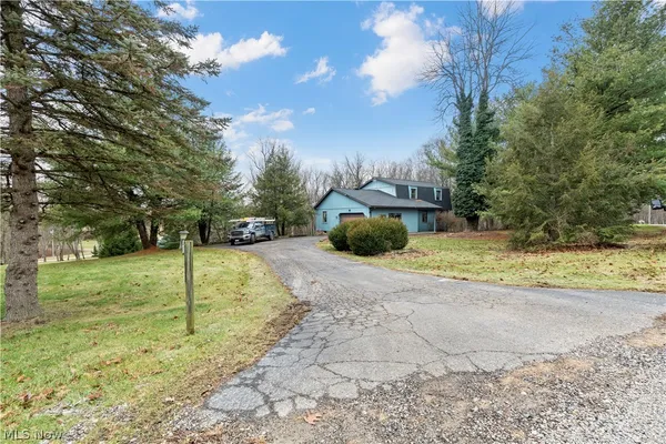 $366,000 | 7589 Belp Cove, Millersburg, OH 44654