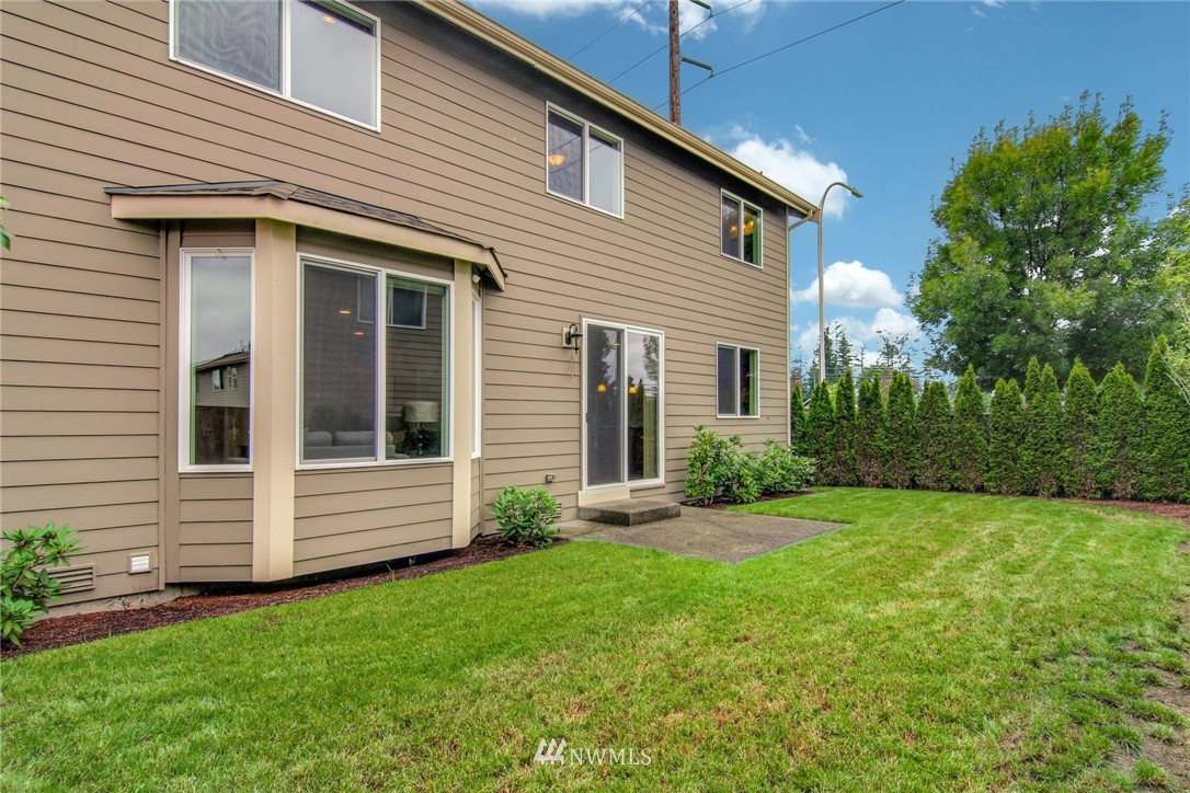 4100 Northeast 2nd Place Renton, WA 98059 - Photo 23 of 25