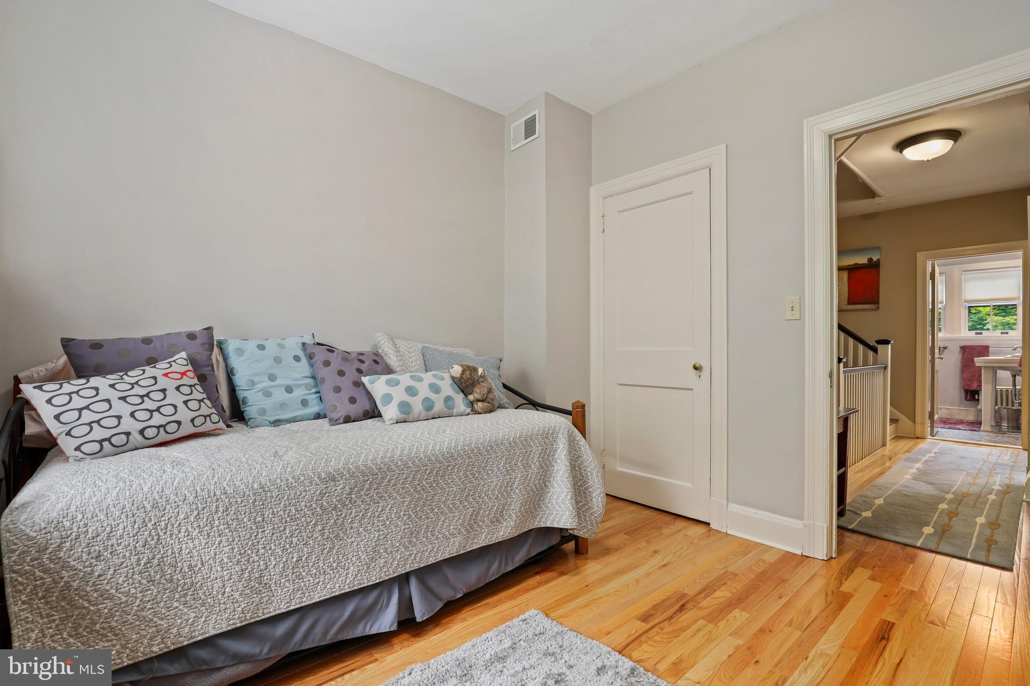 4217 Wickford Road Baltimore, MD 21210 - Photo 24 of 51