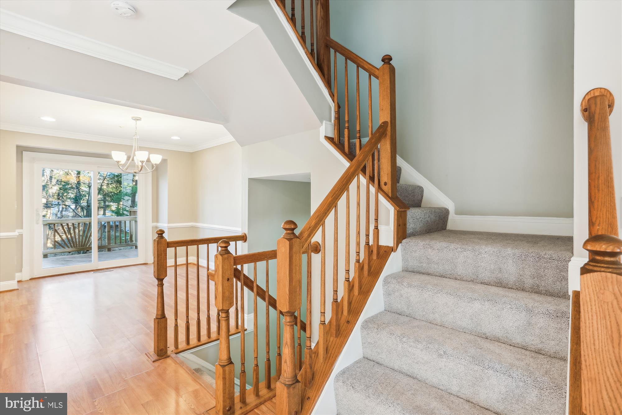 11225 Watermill Lane Silver Spring, MD 20902 - Photo 13 of 32 Stairway - New Carpeting!