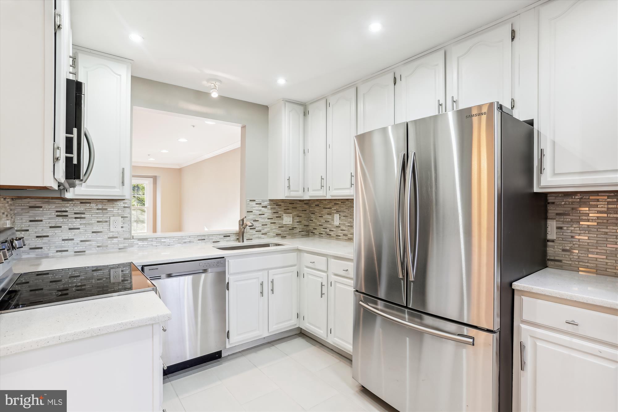 11225 Watermill Lane Silver Spring, MD 20902 - Photo 9 of 32 Kitchen