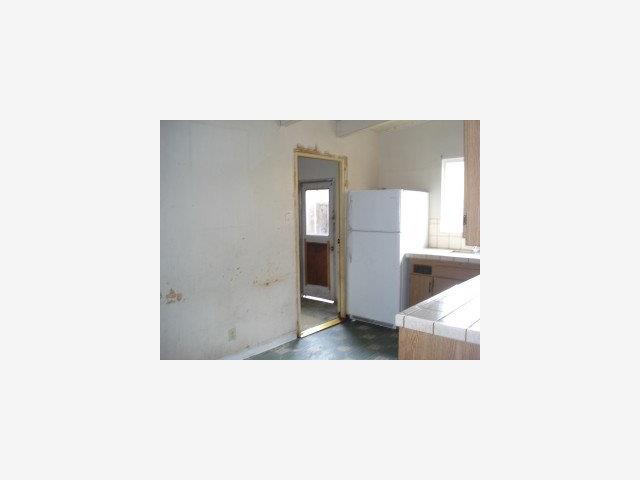 28331 Beatron Way Hayward, CA 94544 - Photo 3 of 9 Gallery Image 3