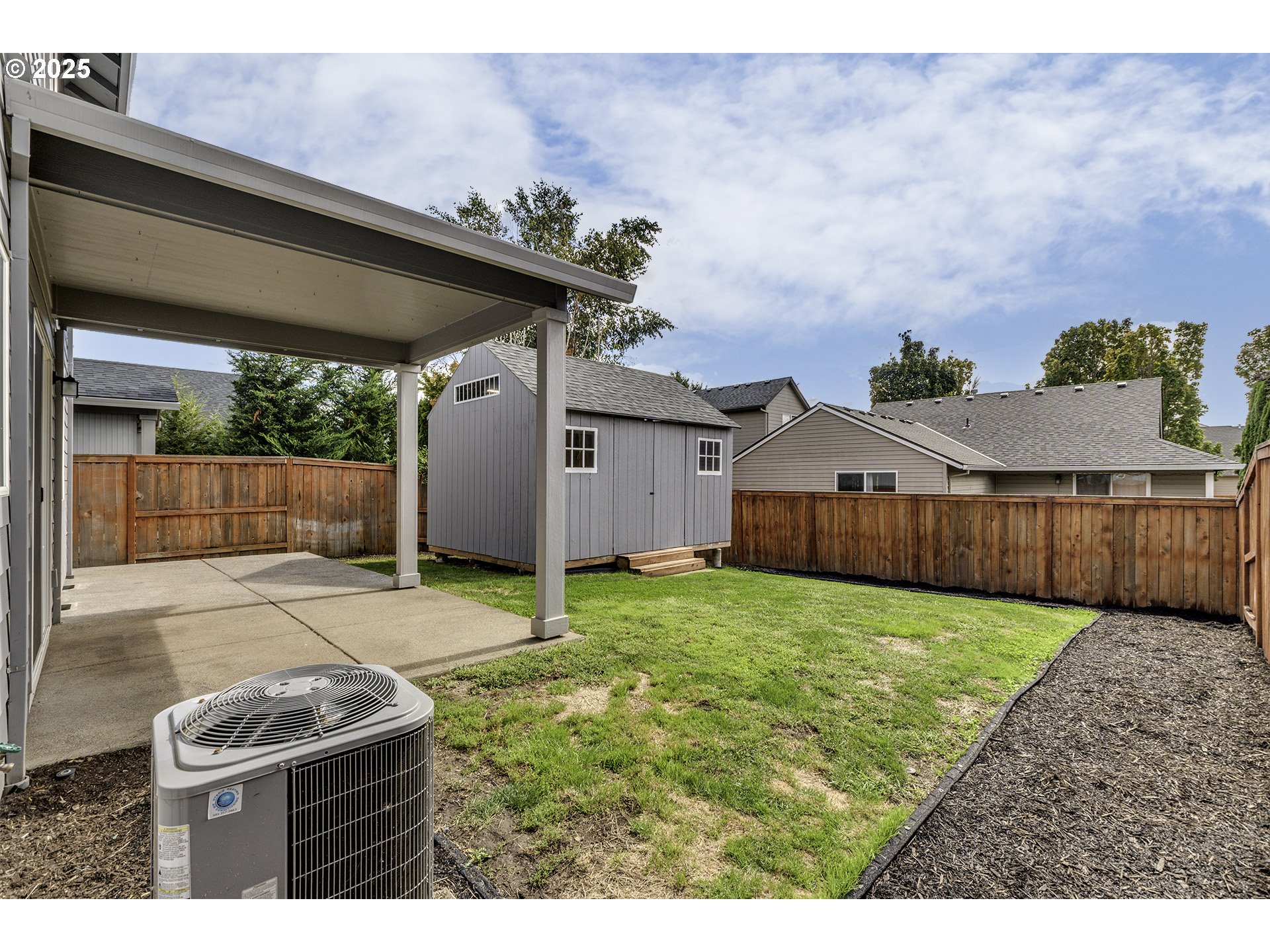 1015 South Nectarine Street Cornelius, OR 97113 - Photo 31 of 36 a backyard of a house