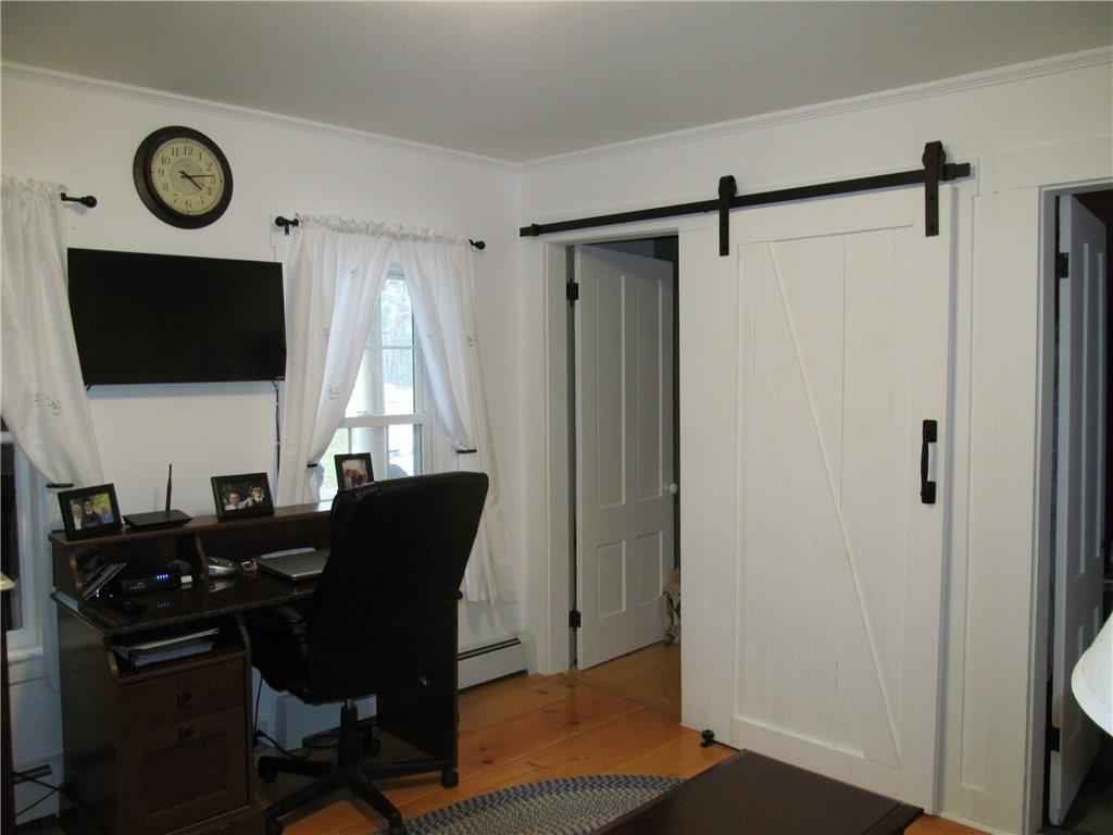 290 Kennebunk Road Alfred, ME 04002 - Photo 25 of 34 Sitting area