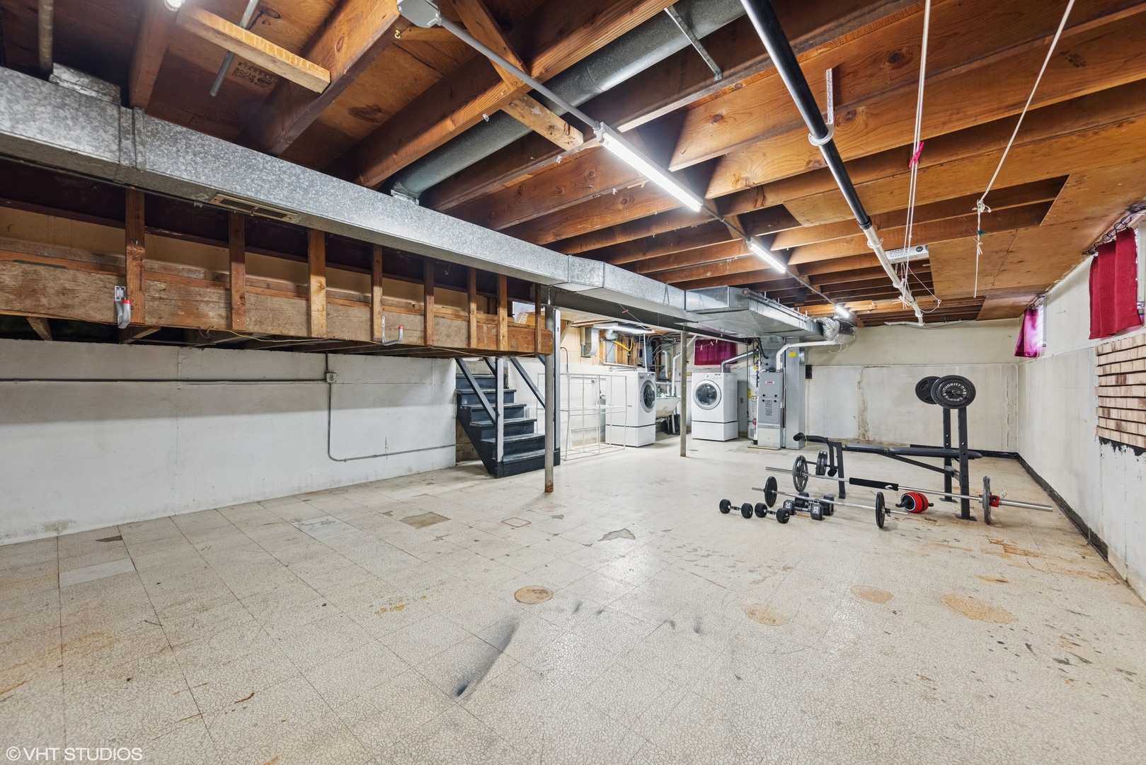 1826 Coolidge Avenue Berkeley, IL 60163 - Photo 11 of 15 a view of a bike garage