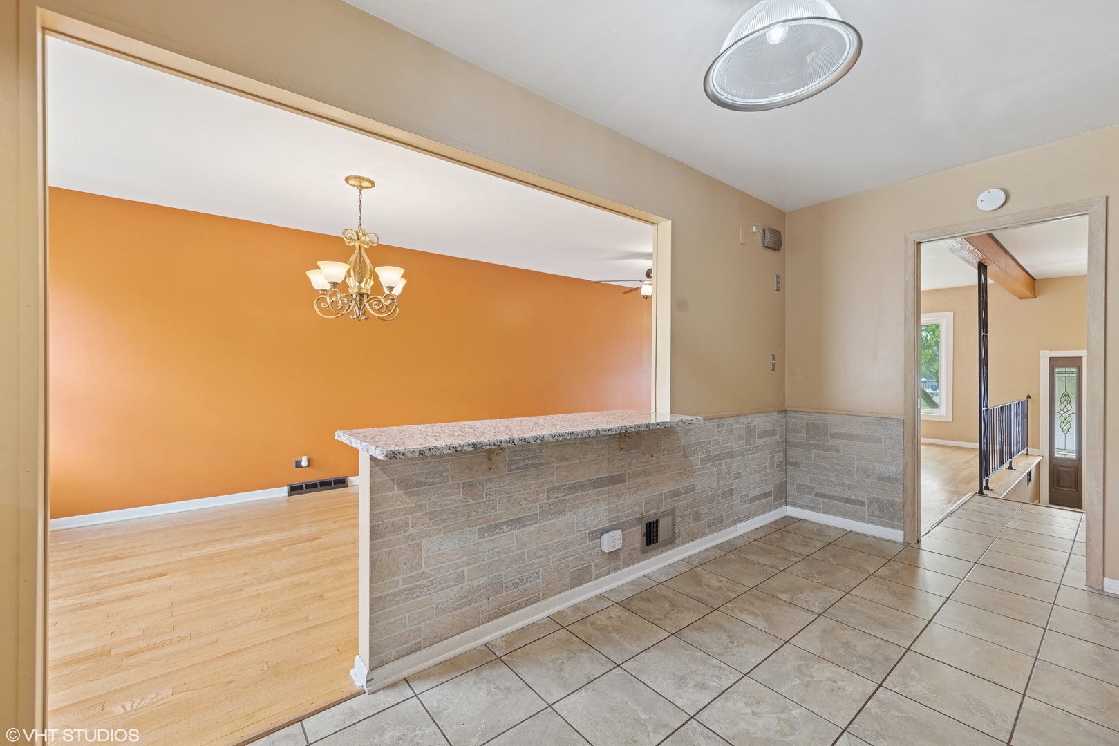1826 Coolidge Avenue Berkeley, IL 60163 - Photo 5 of 15 a bathroom with a shower and a sink