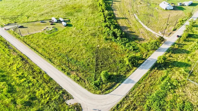 $360,000 | 11626 Barak Road, Guy, TX 77444